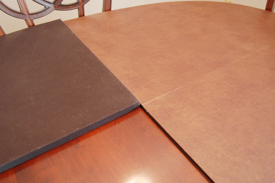 Nichols and Stone Dining Table  and Six Chairs