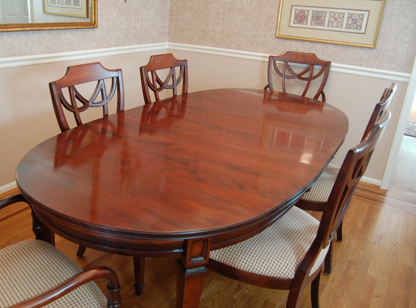 Nichols and Stone Dining Table  and Six Chairs