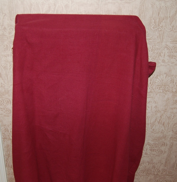 Nichols and Stone Dining Table  and Six Chairs