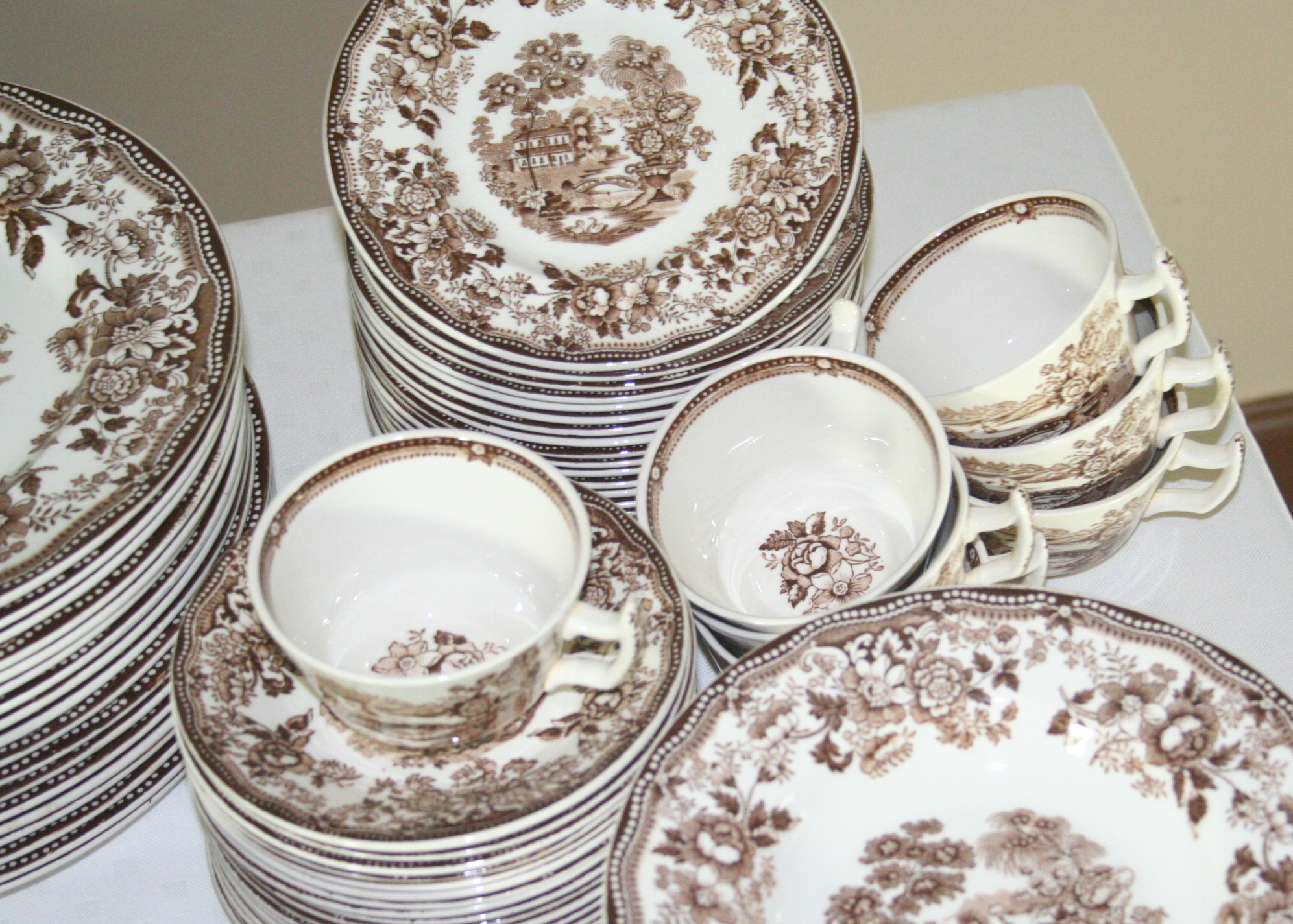 Royal Staffordshire Fine Bone China in "Tonquin" Pattern