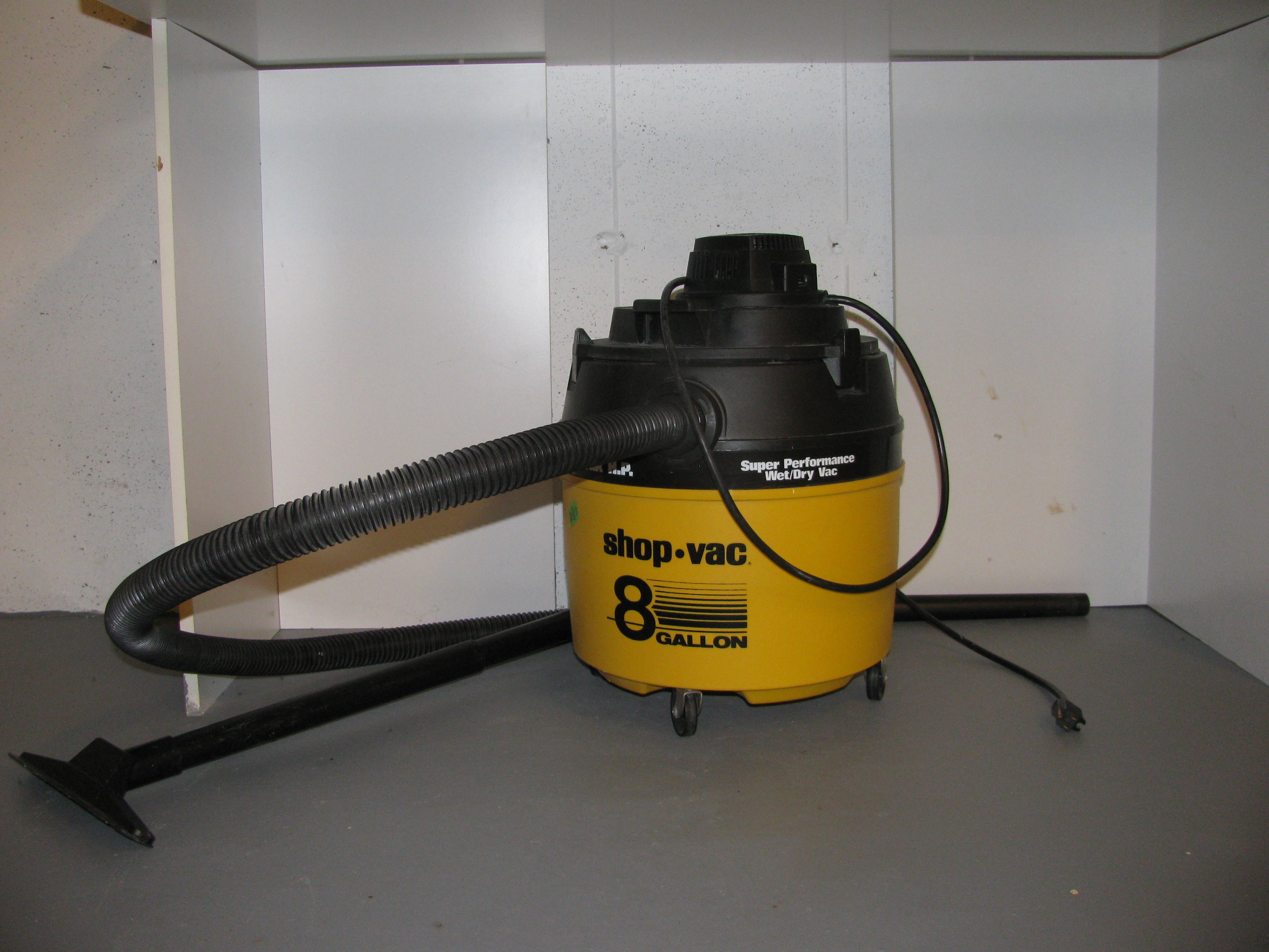 8 Gallon Shop Vac