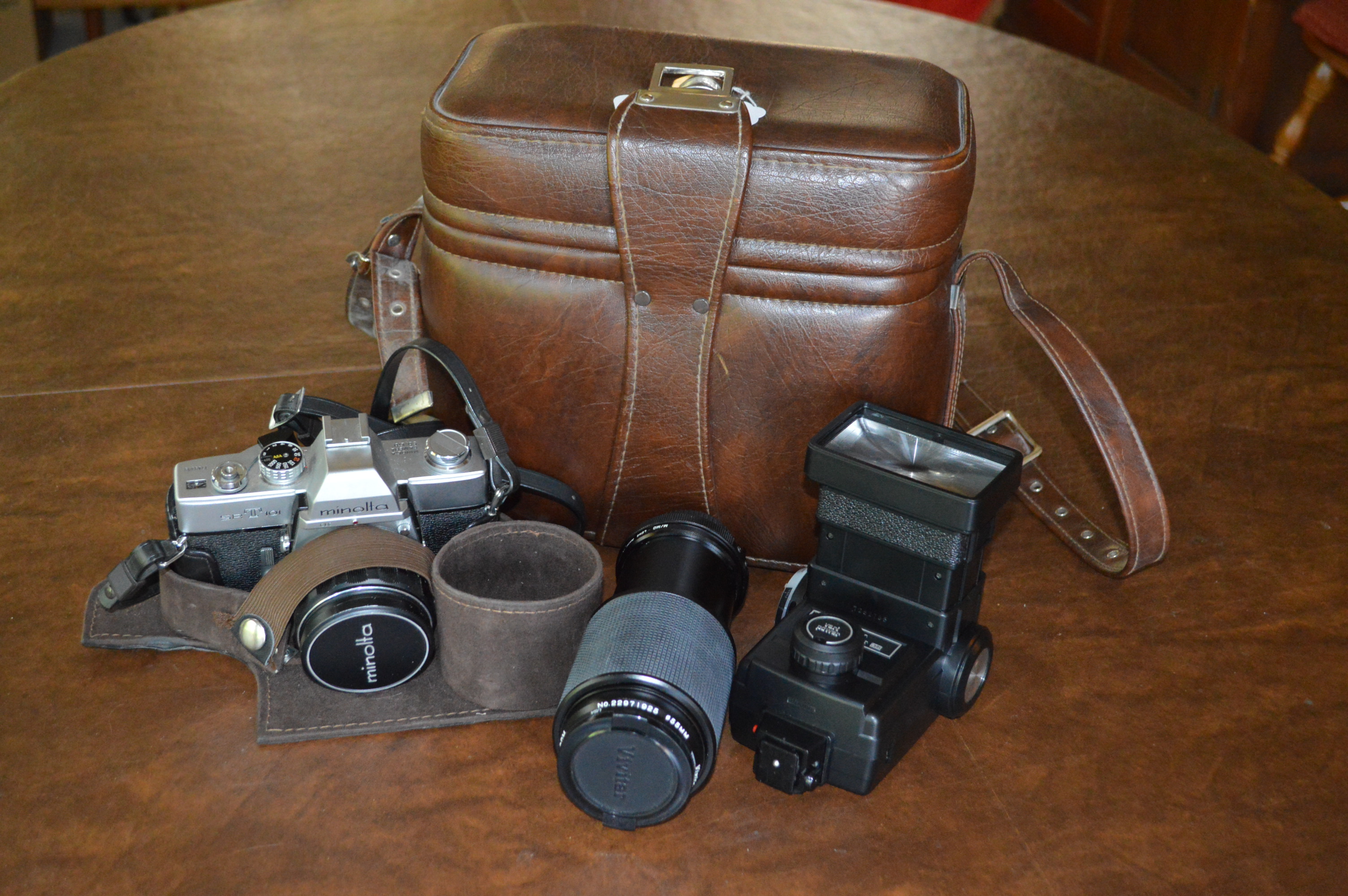 Minolta 1968 Camera with Owner's Manuals and Original Case