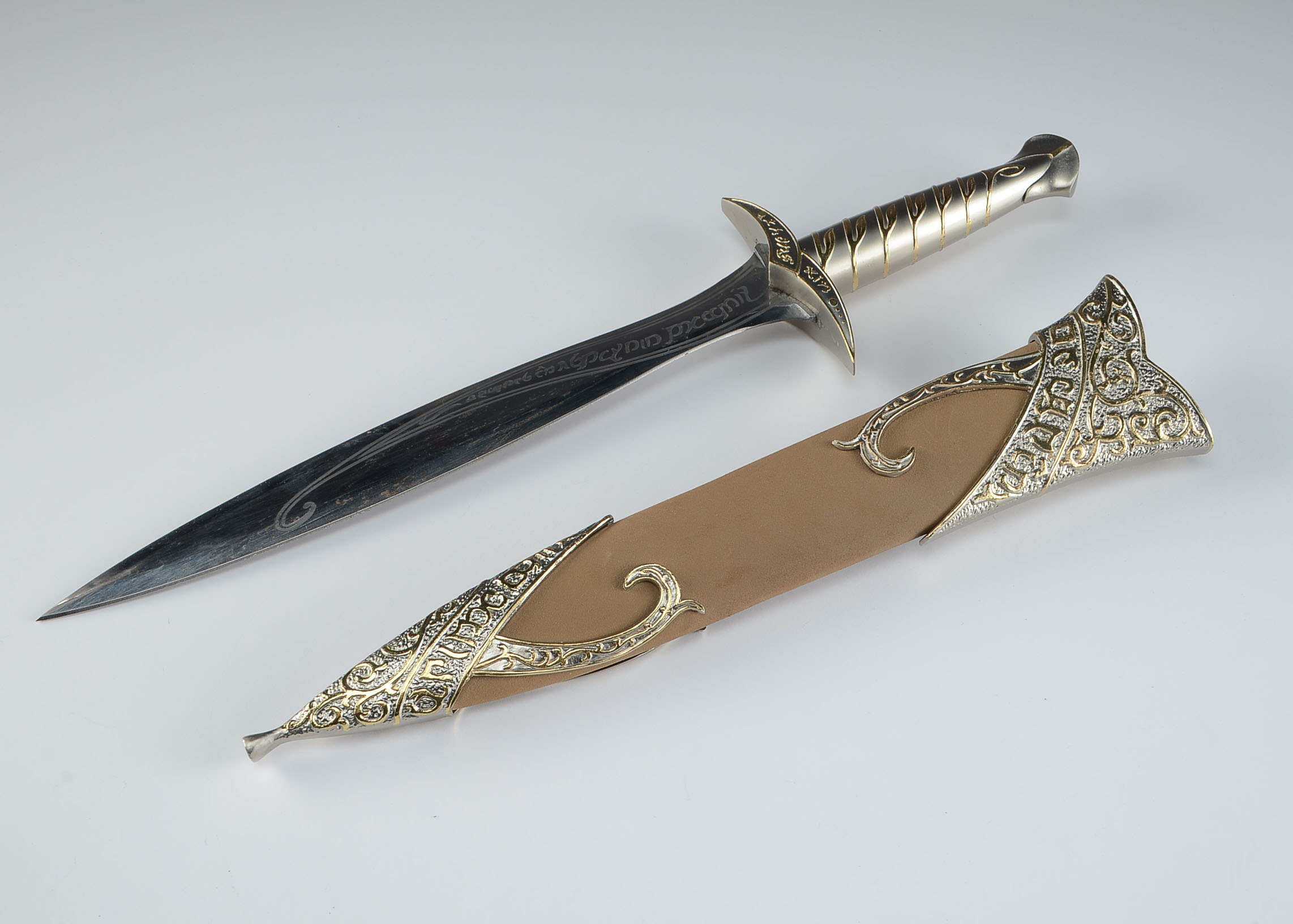 Hobbit 'Sting' Replica Sword 