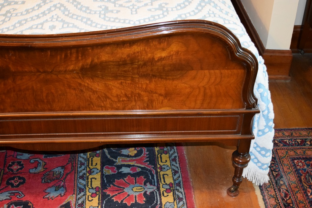 A Vintage (Circa 1920-30s) Bedroom Suite 