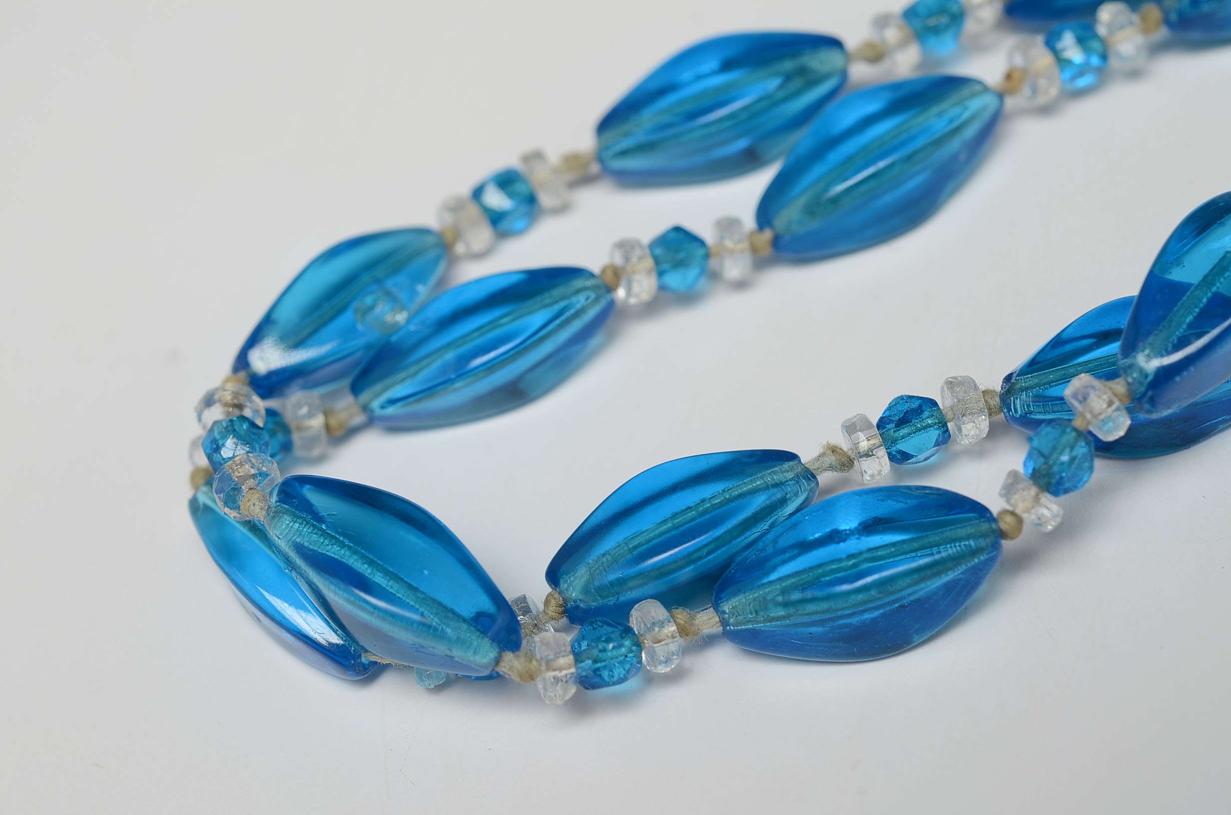 Assorted Vintage Jewelry