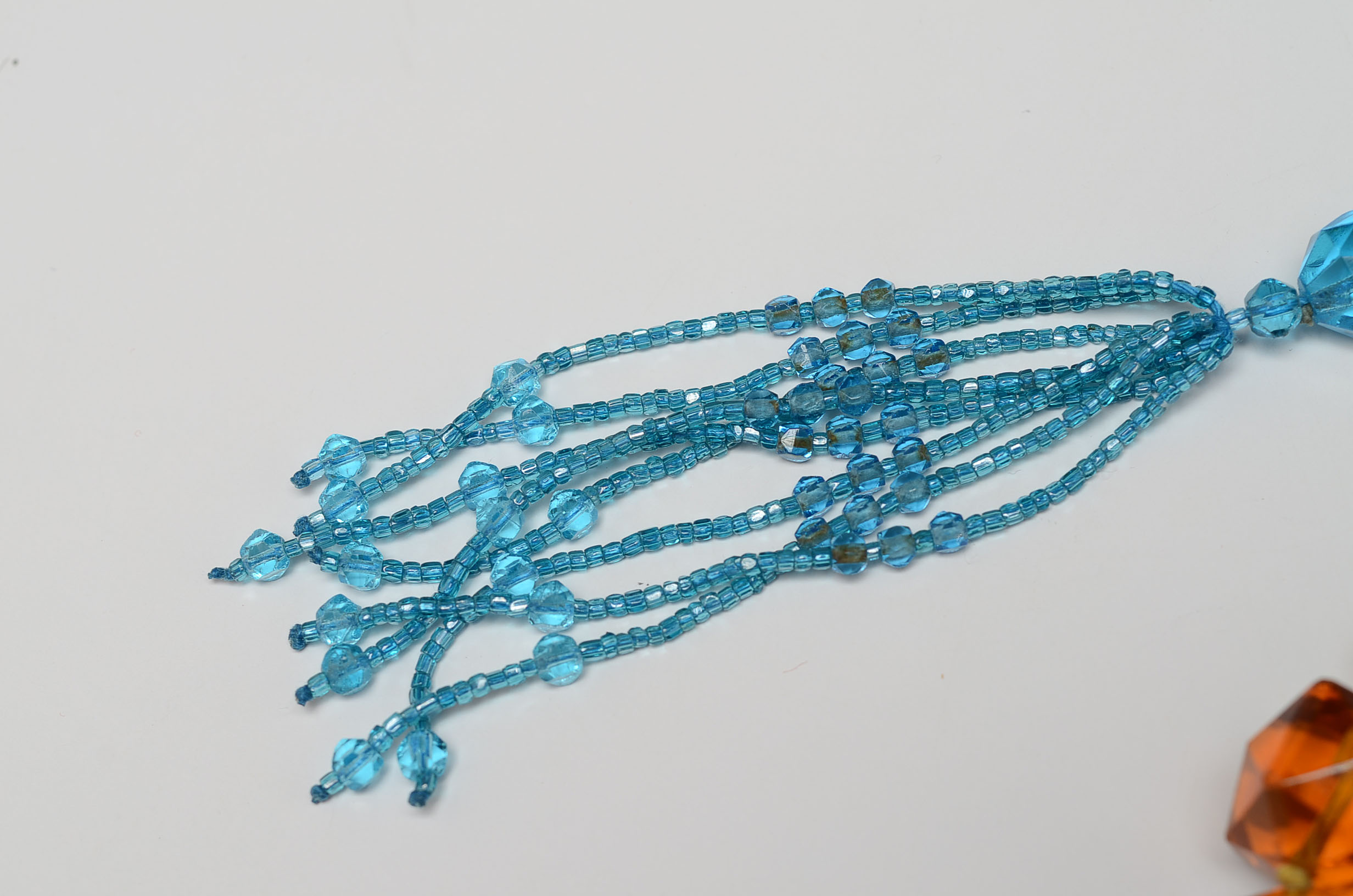 Assorted Vintage Jewelry