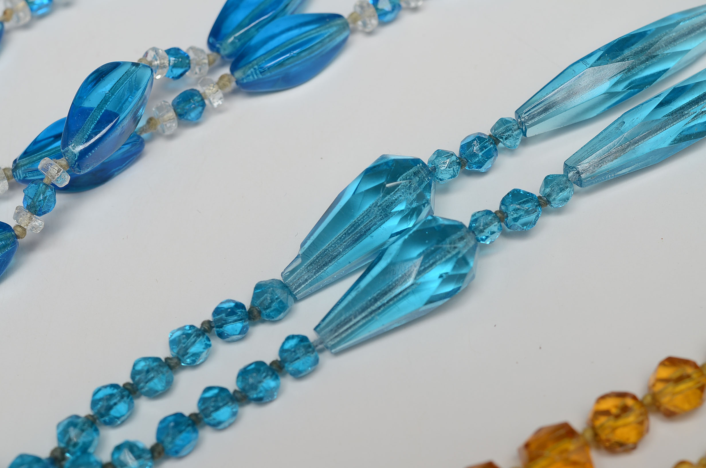 Assorted Vintage Jewelry