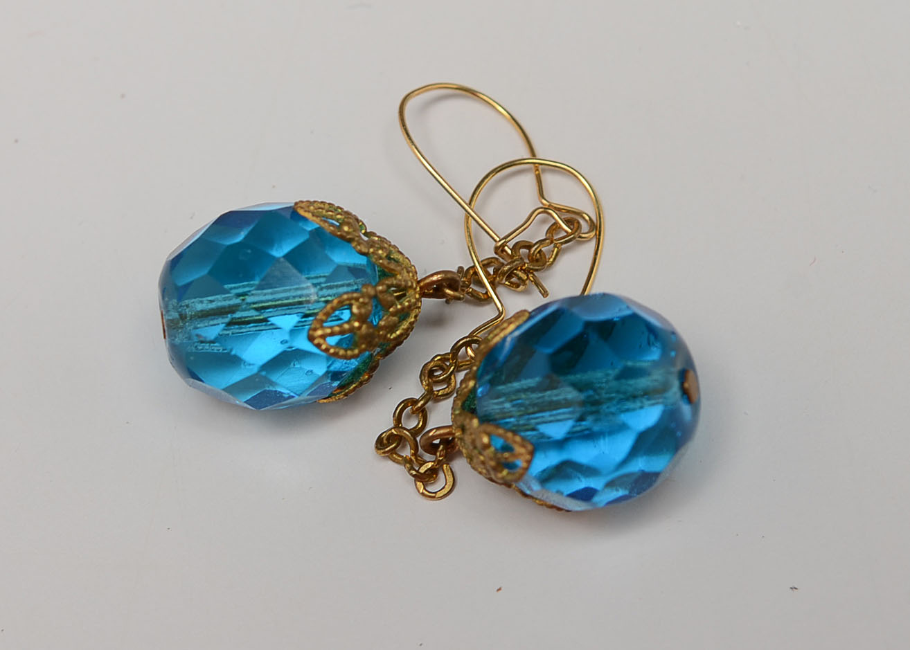 Assorted Vintage Jewelry