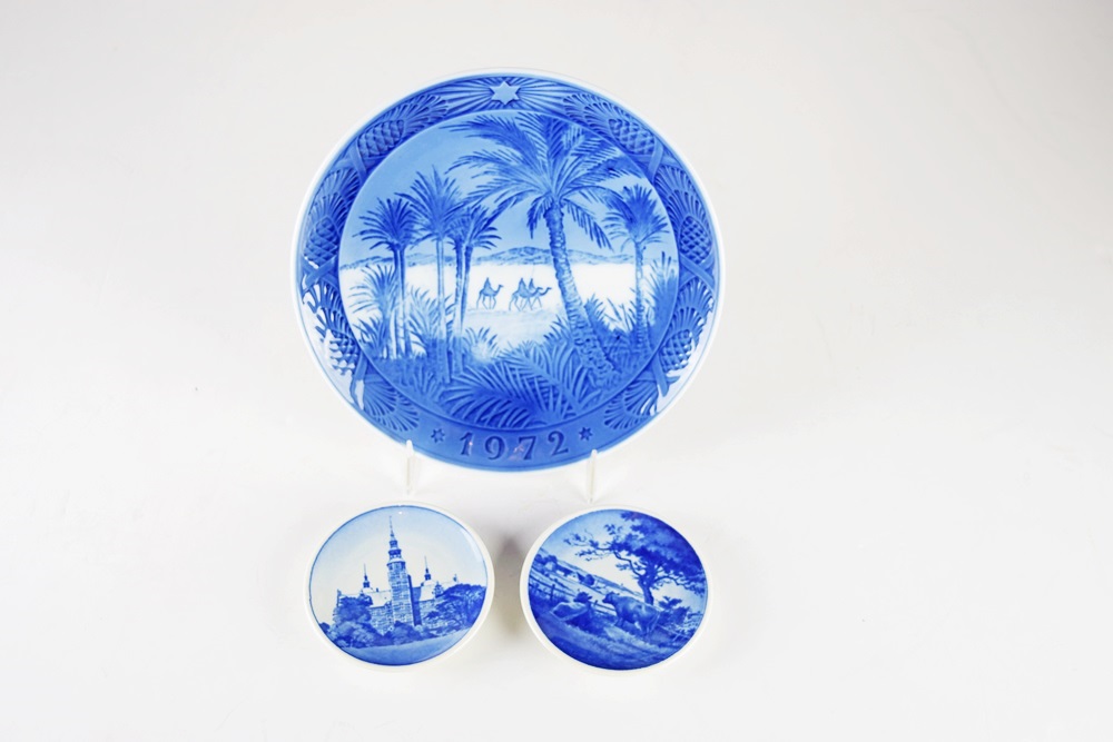 Royal Copenhagen Dish and Butter Pats