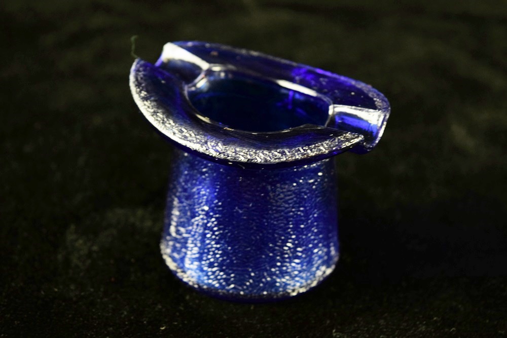 A Vintage "Lowell" Cobalt Blue Pressed Glass Top Hat Ash Receiver