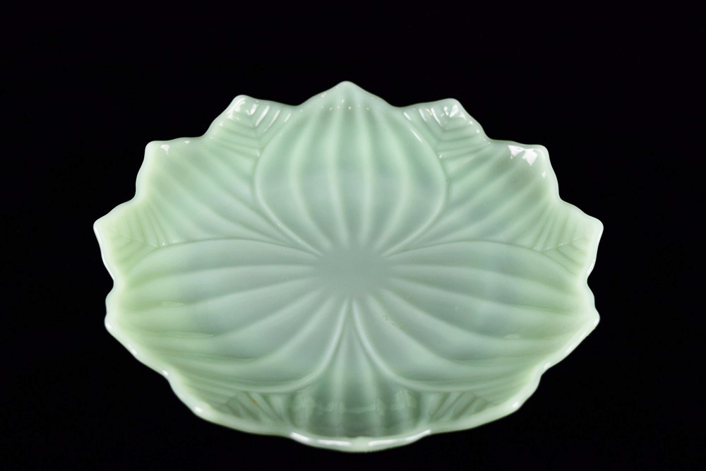 Vintage Jadeite Dogwood Blossom Dish