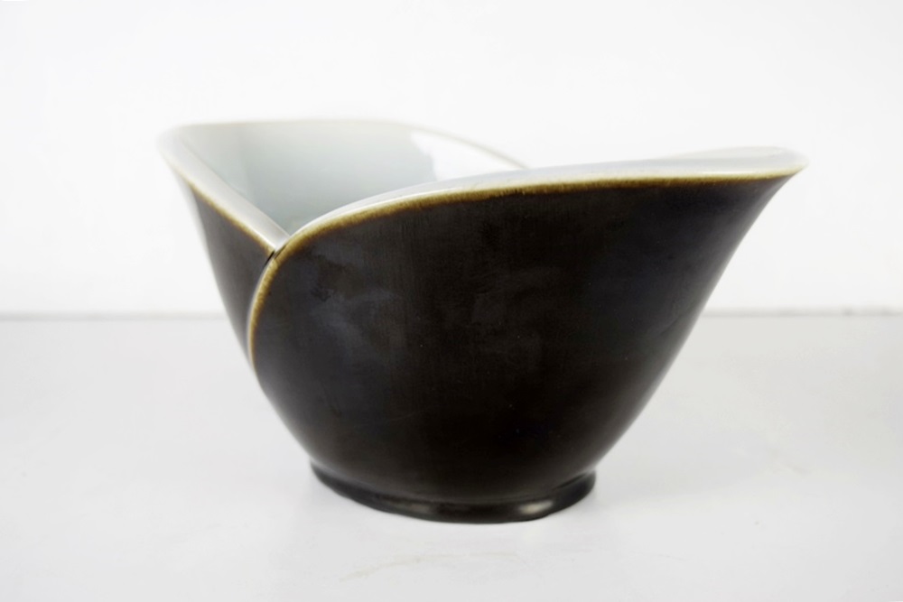 A Rookwood Oblong Bowl, Shape #6419 in an Unusual Nubian Glaze