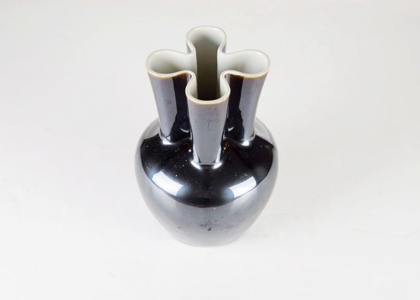 A Mid-Century Rookwood Vase in Nubian Black Glaze, #6953 