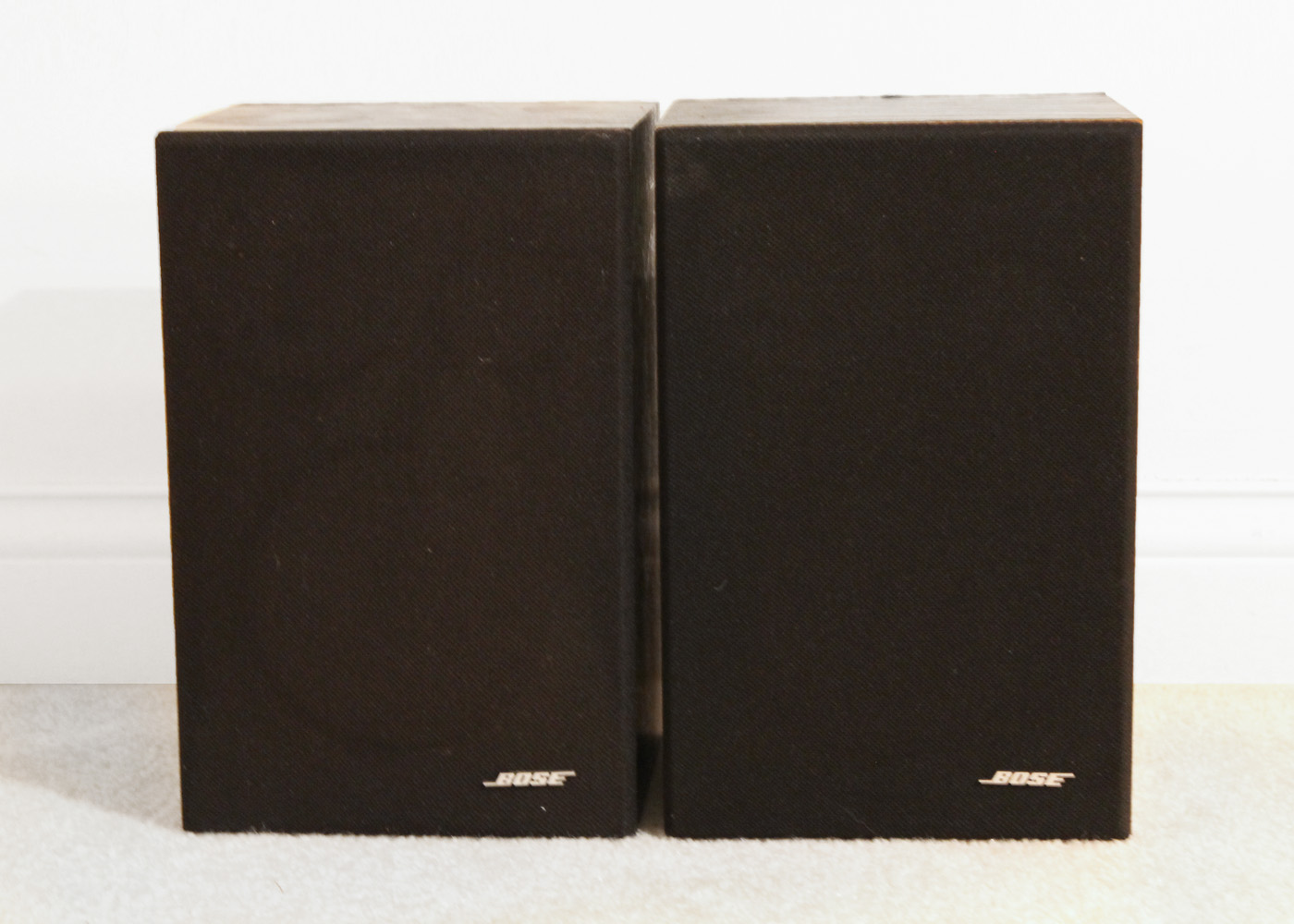 Pair of Black Front Surround BOSE Model 21 Bookshelf Speakers