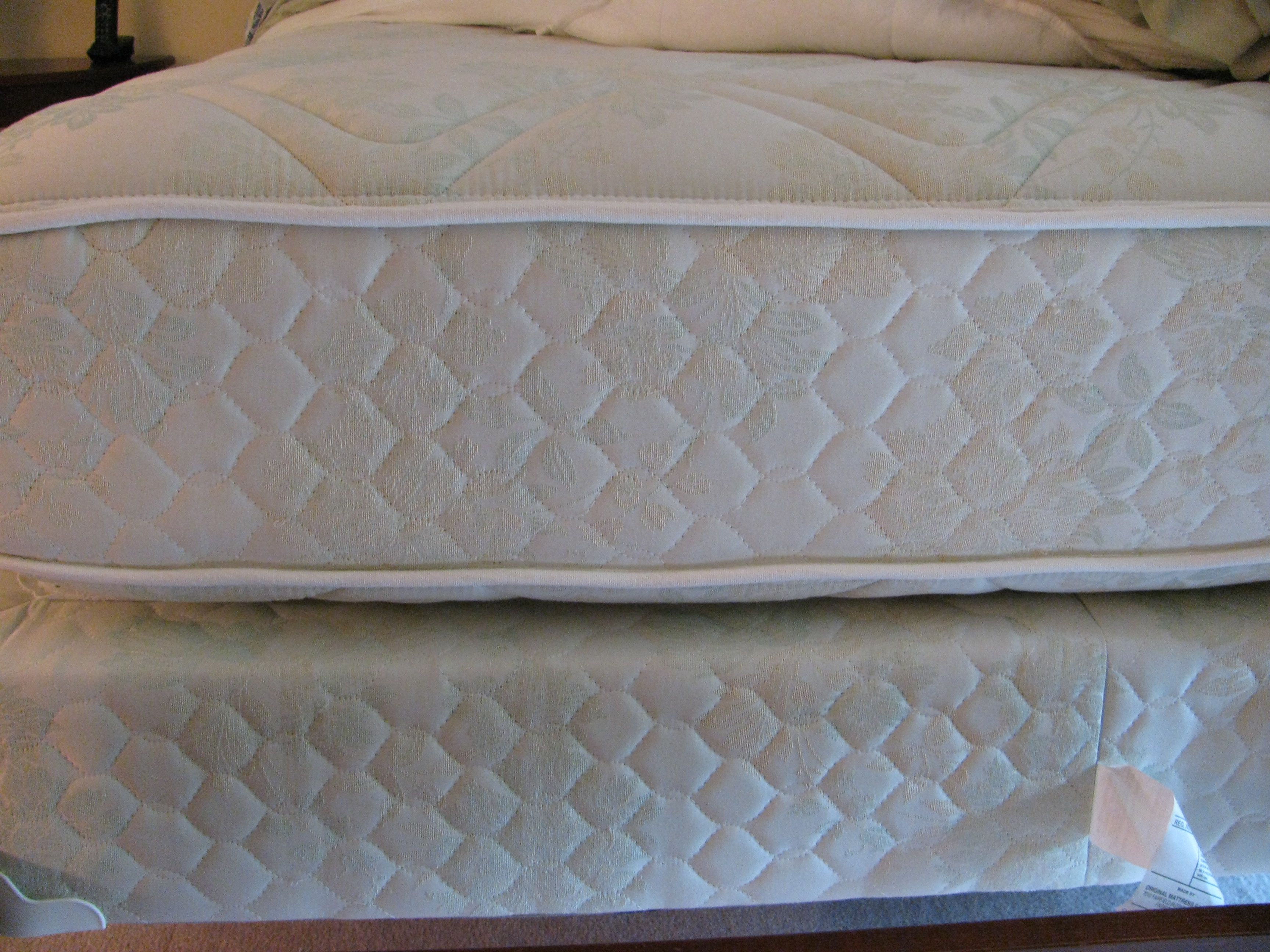 Pennsylvania House Chippendale Style Four Post Canopy Queen Bed