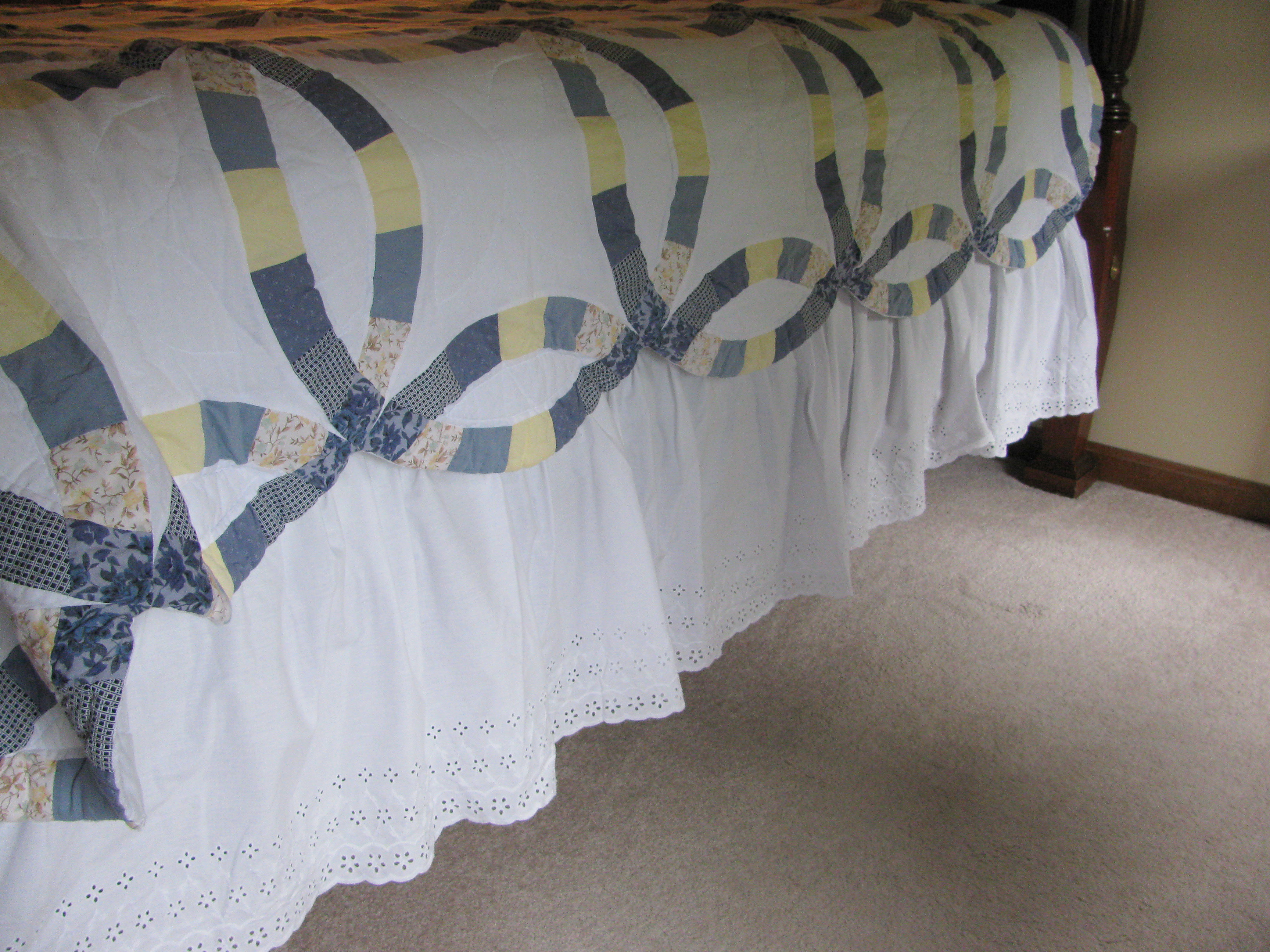 Pennsylvania House Chippendale Style Four Post Canopy Queen Bed