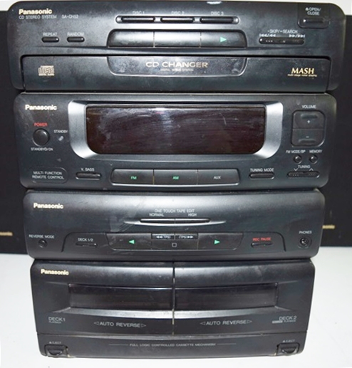 Panasonic Stereo/CD/Radio/Tape Deck and Two Speakers