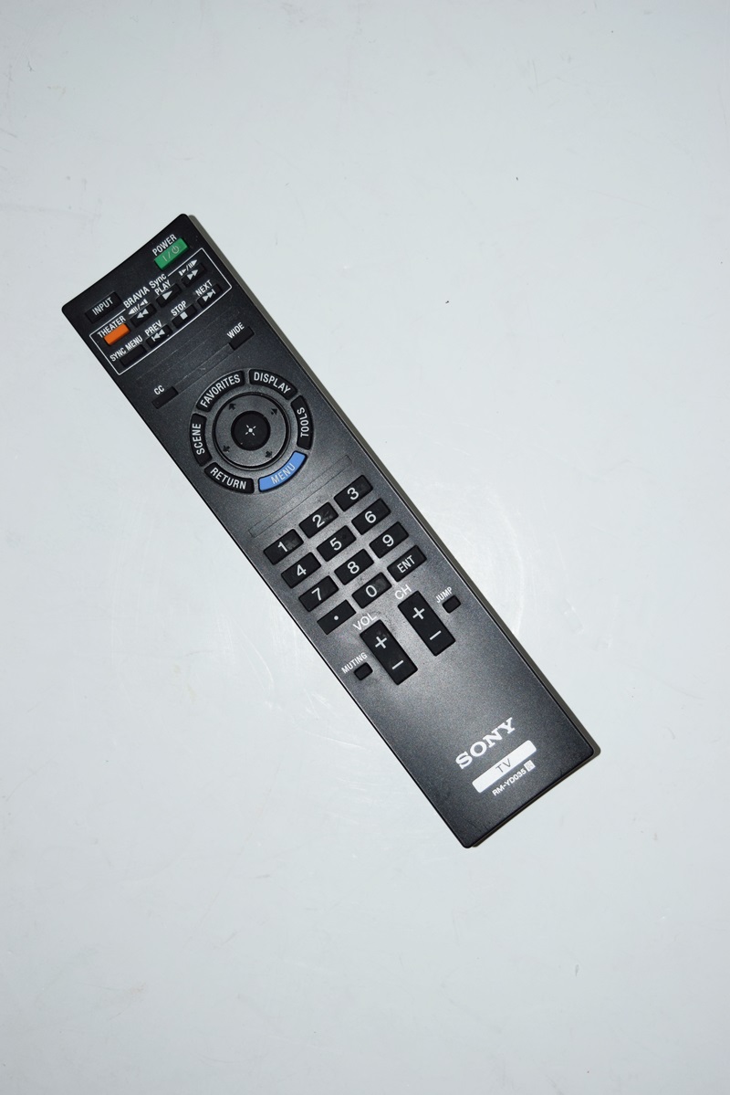 Sony Bravia 22" LCD Television with Remote