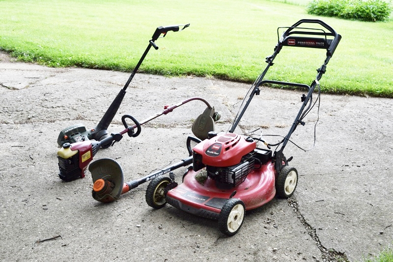 Toro Personal Pace Electric Start Recycler Lawn Mower Plus More