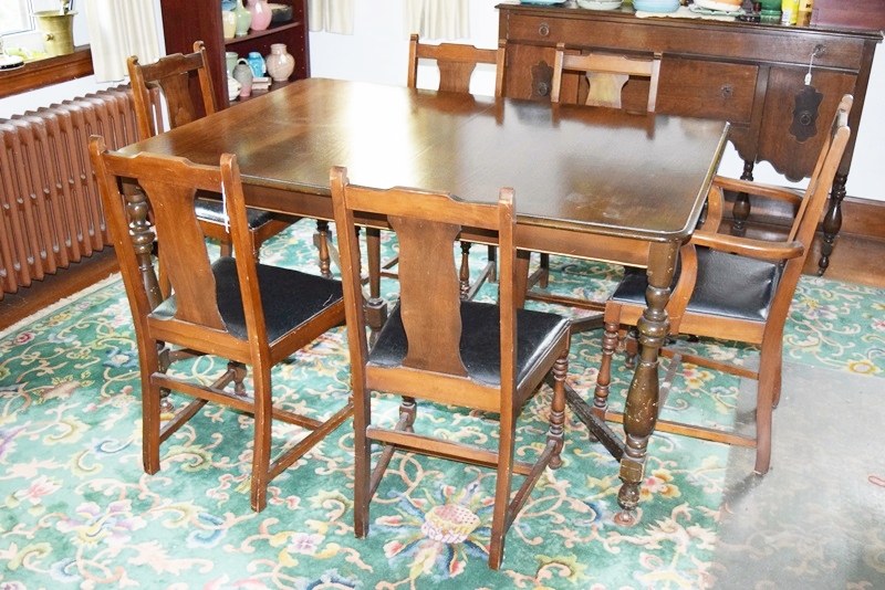Vintage 1930s American Dining Table and Six Chairs