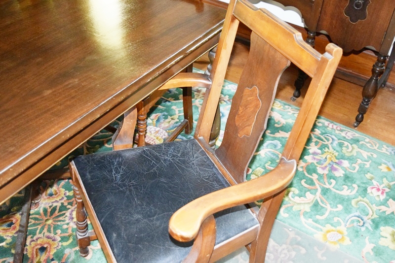 Vintage 1930s American Dining Table and Six Chairs