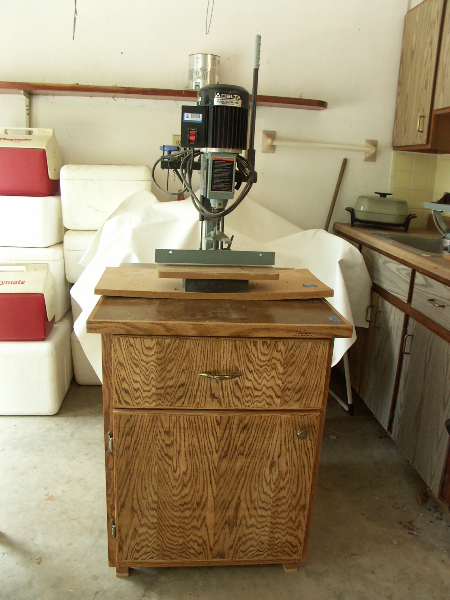 Delta Hollow Chisel Mortiser 14-650 with Cabinet