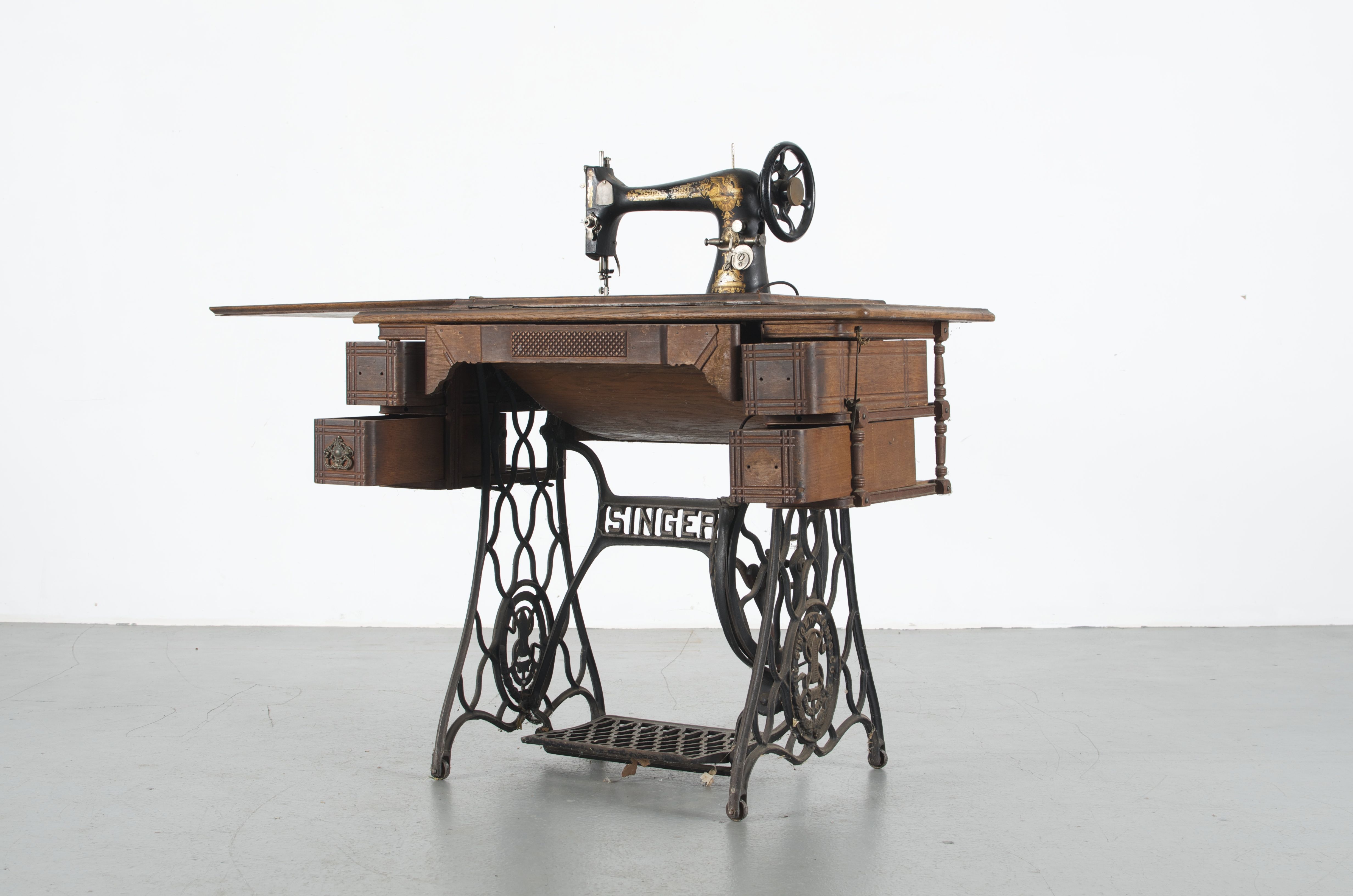 Singer Sewing Table and Machine