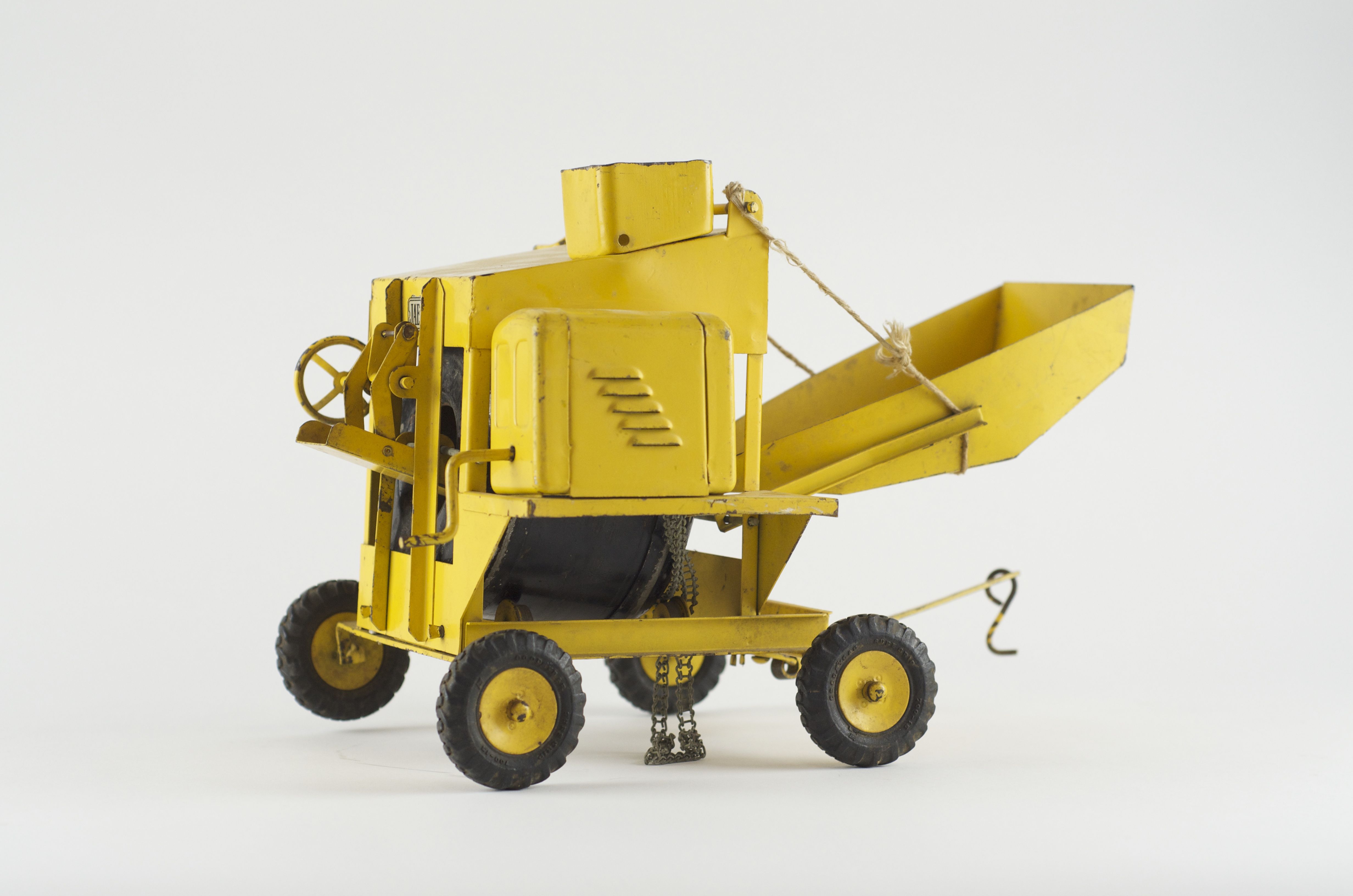 Circa 1950s Doepke Model Toy Jaeger Cement Mixer