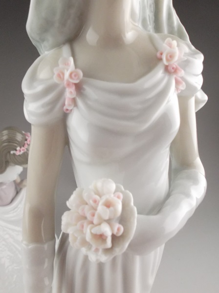 Lladro Here Comes the Bride Figurine