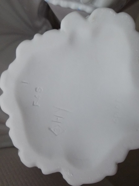 Lladro Here Comes the Bride Figurine