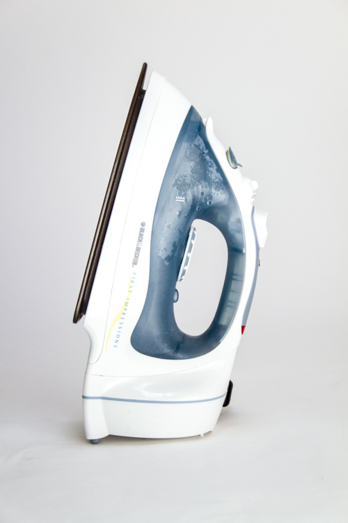 Black Decker ICR200 First Impressions Iron EBTH