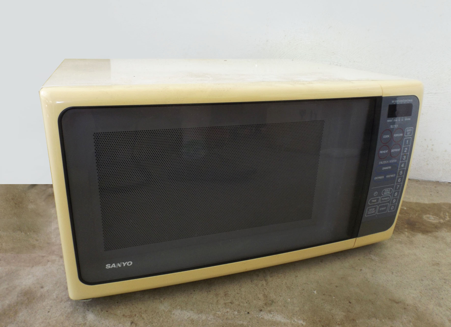 Sanyo Microwave Oven