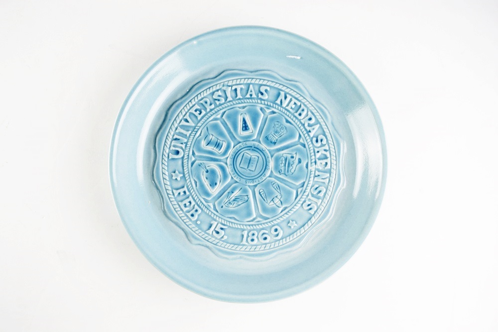 A Rookwood Commemorative Plate, Universitas Nebraskensis, 1963