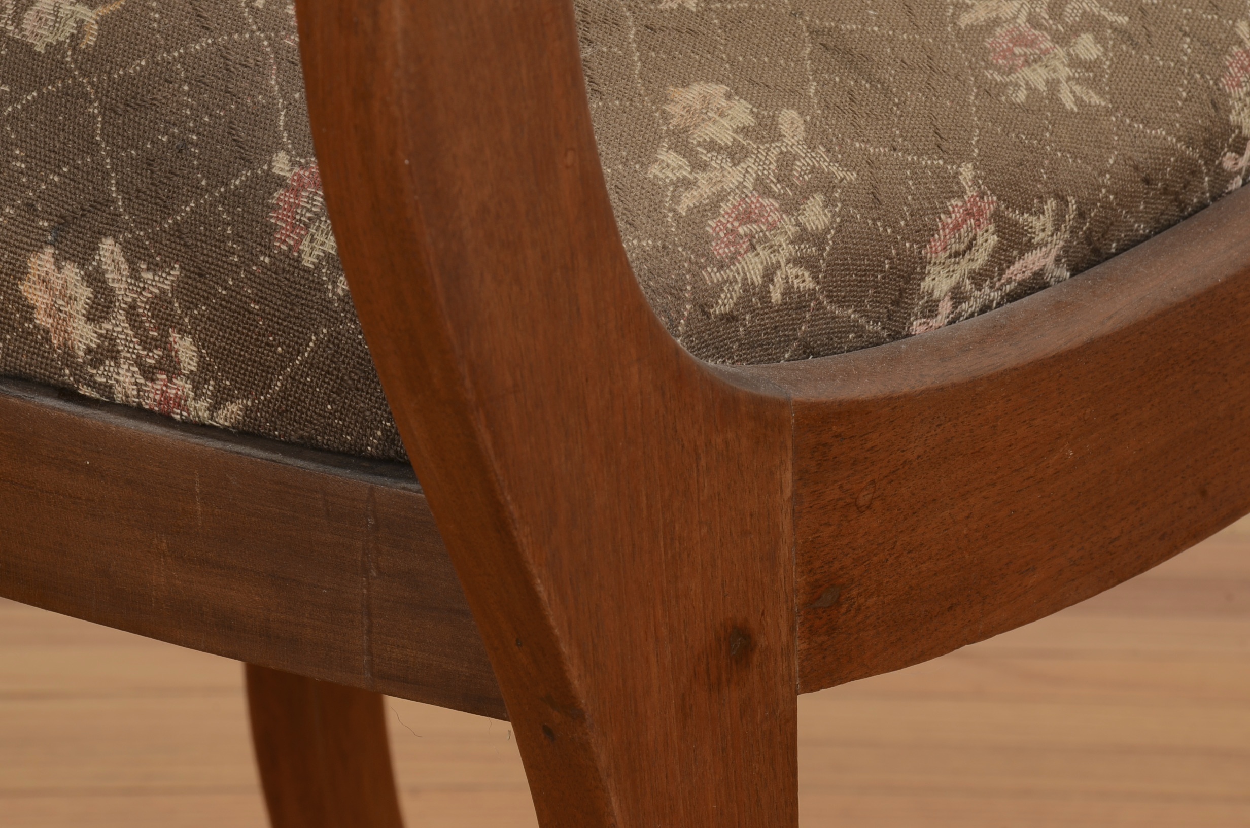 Antique Victorian Upholstered Walnut Side Chair 