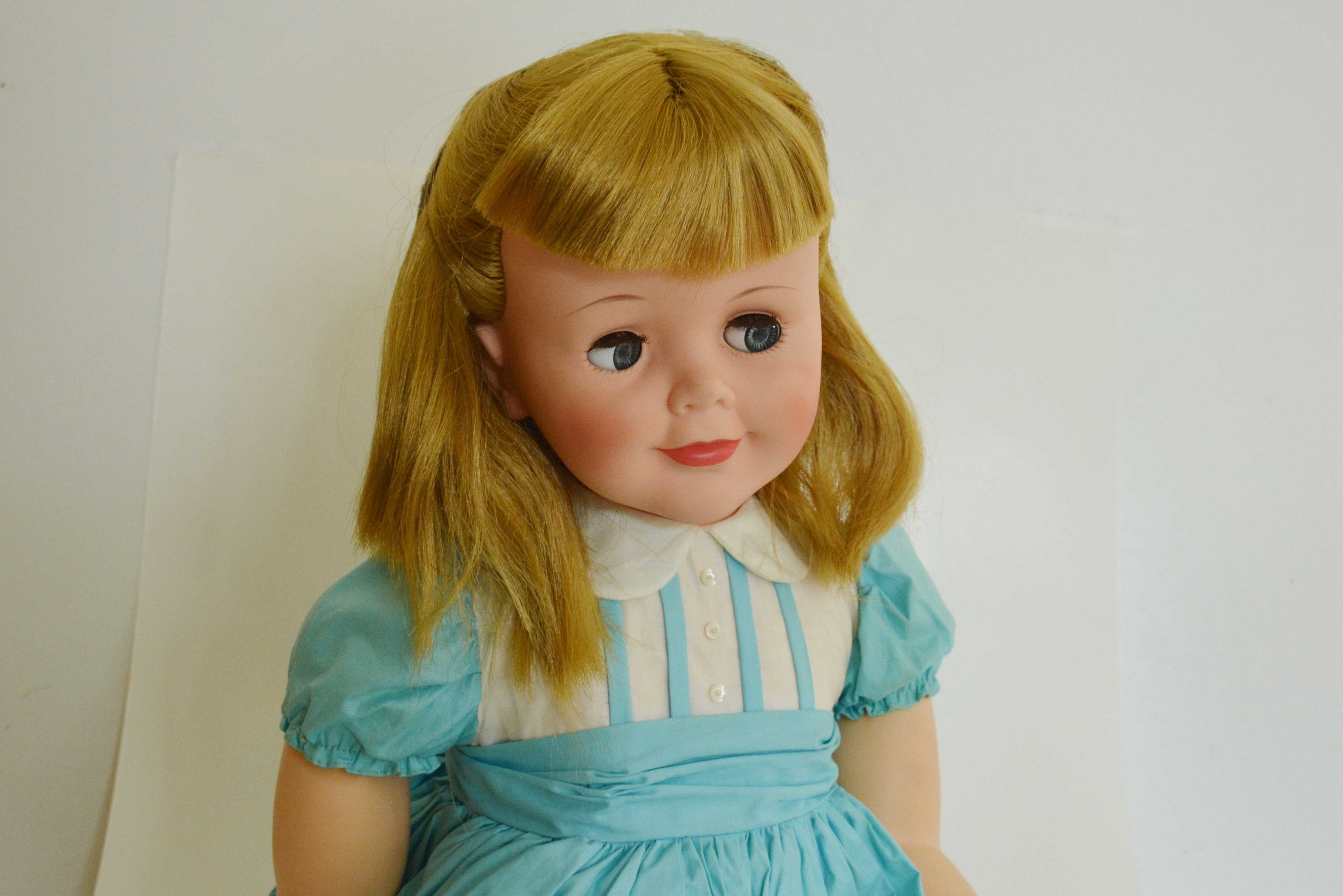 Madame Alexander Vintage Betty Walking Doll