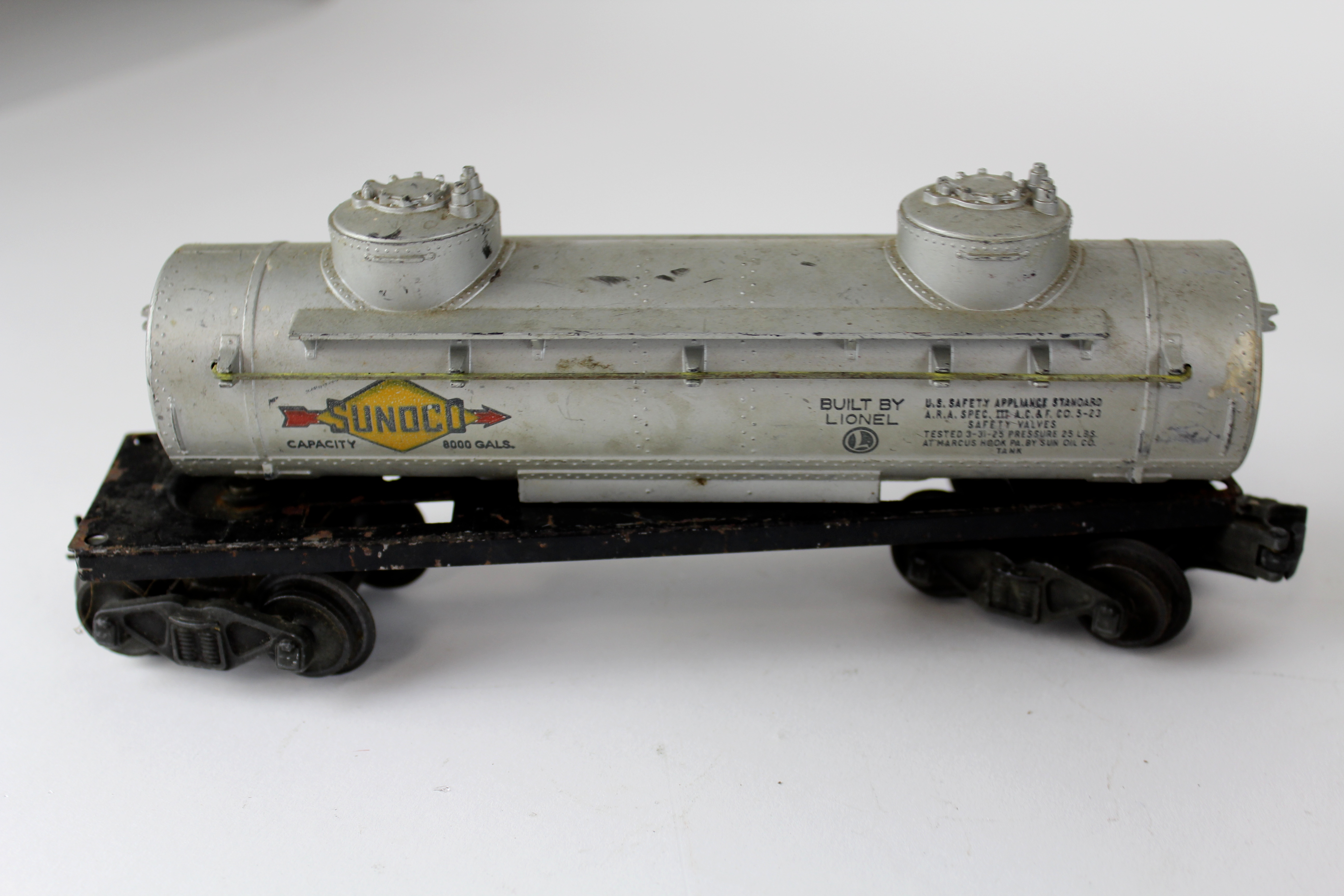 Vintage Incomplete Lionel Corp. Toy Train Set