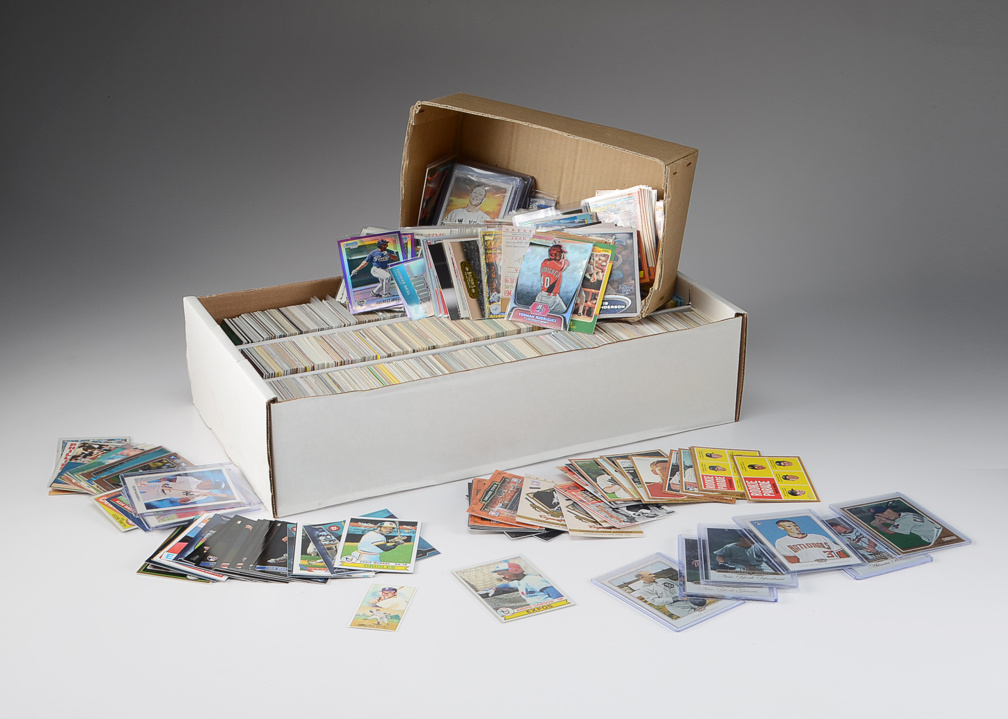 Large Lot Mixed Open Baseball Cards