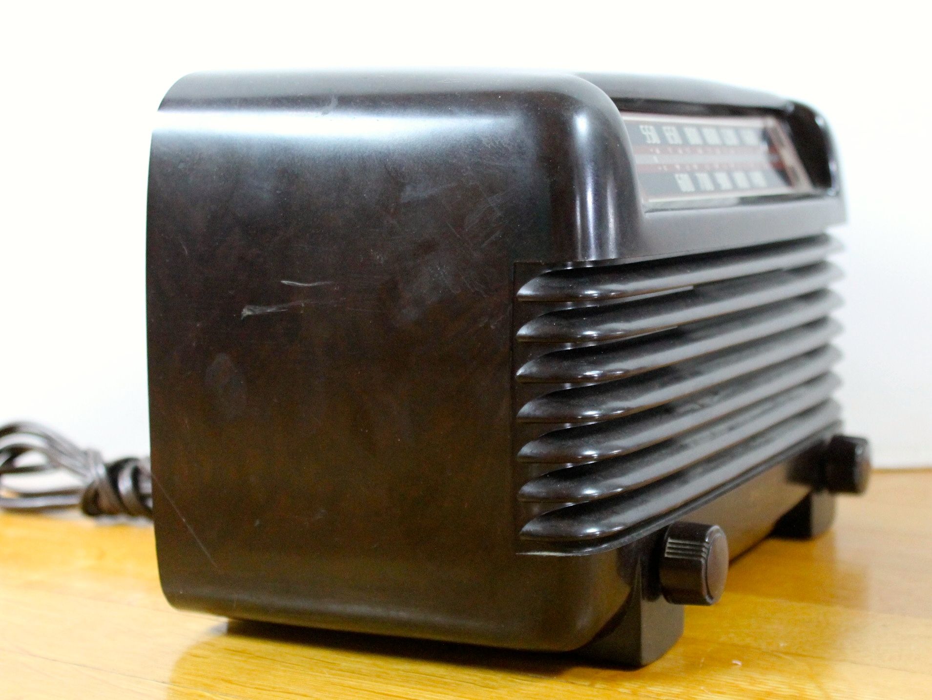 Vintage Philco Transitone Radio