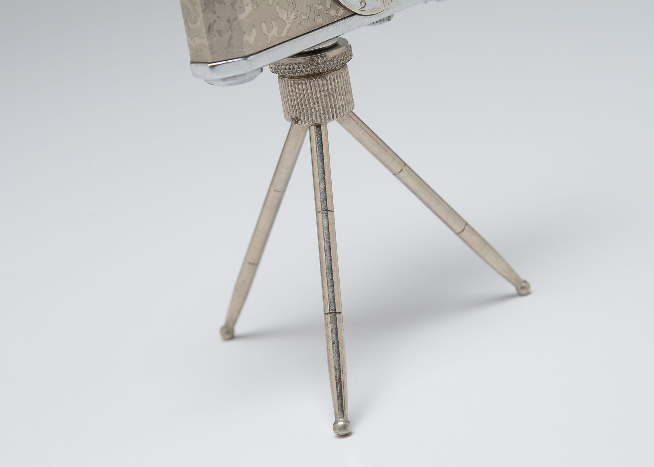 A Vintage Occupied Japan "Camera" Table Lighter