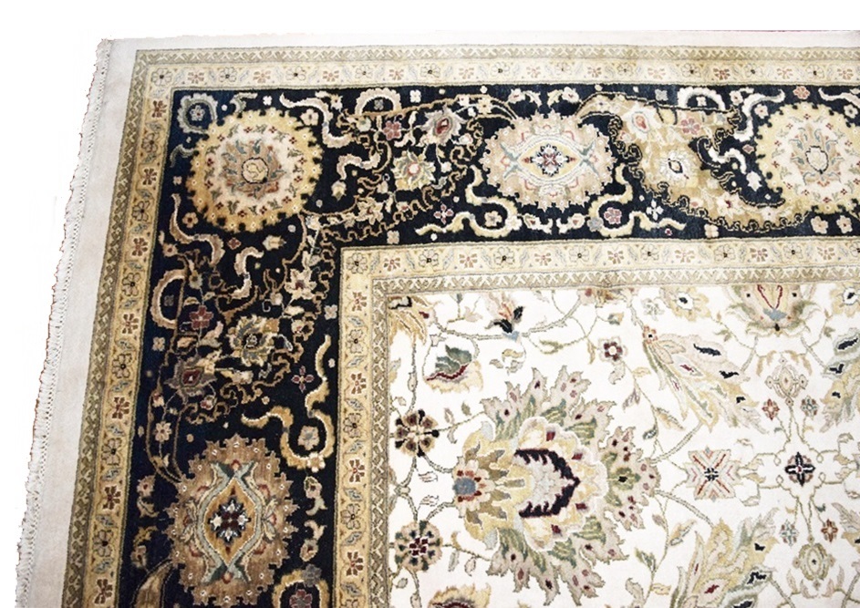 An Attractive All Wool Room Size Rug in Ivory with Black Borders