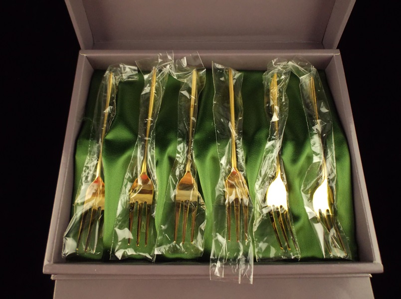 Two Sets of Six Hors D'oeuvres Forks 