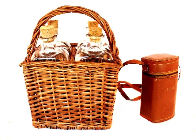 Bar Basket with Liquor Bottle and Leather Flask Holder