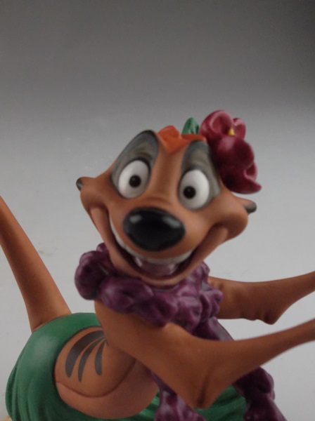 Disney Classics The Lion King Luau Figurine