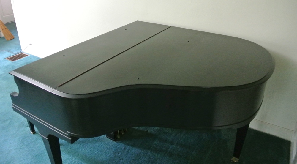 Baldwin Baby Grand Piano 