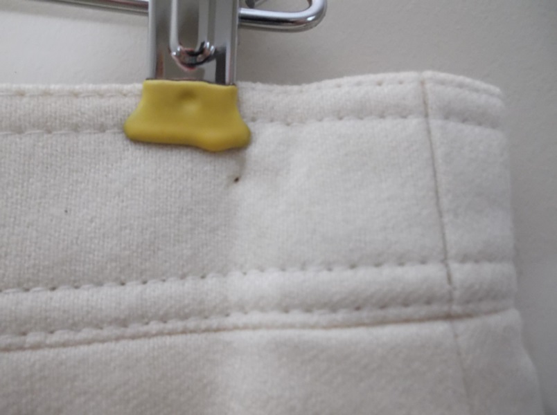 Vintage Louis Feraud Women's Black and White Wool Suit