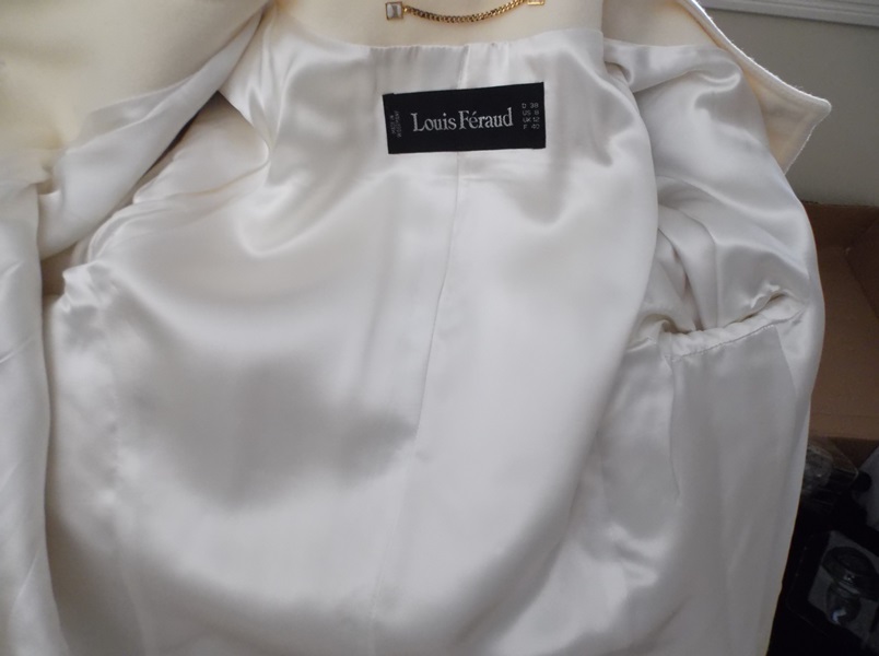 Vintage Louis Feraud Women's Black and White Wool Suit