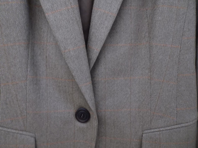 Women's Vintage Louis Feraud Tweed Blazer