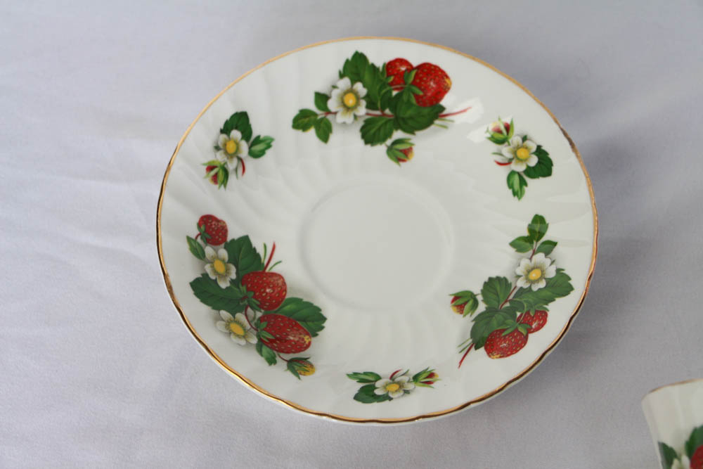 Vintage Mixed Tea Set Collection