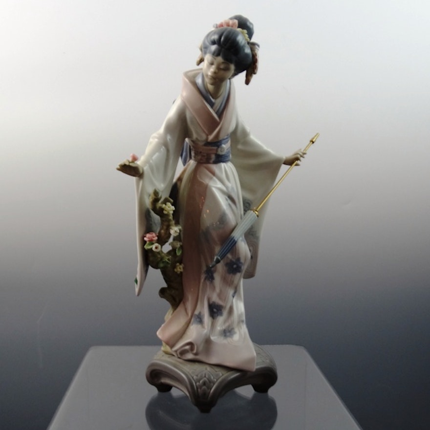Lladro Figurine "Teruko" 