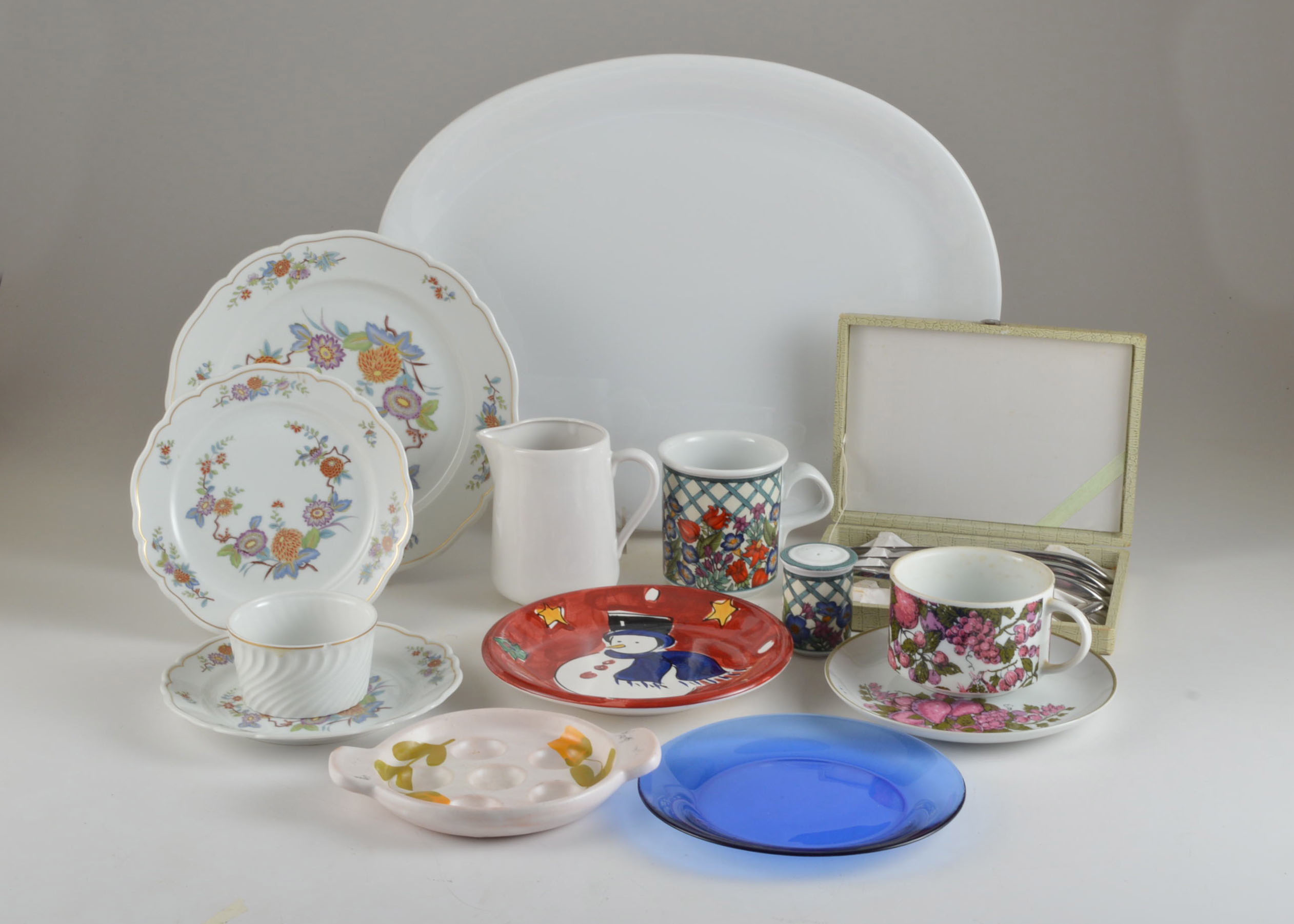 Ceramic and Porcelain Kitchenware